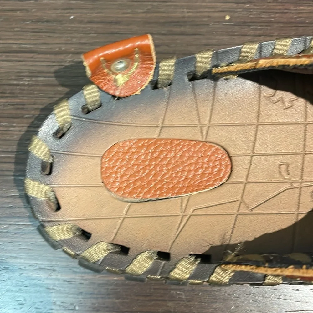 Men’s leather sandals
